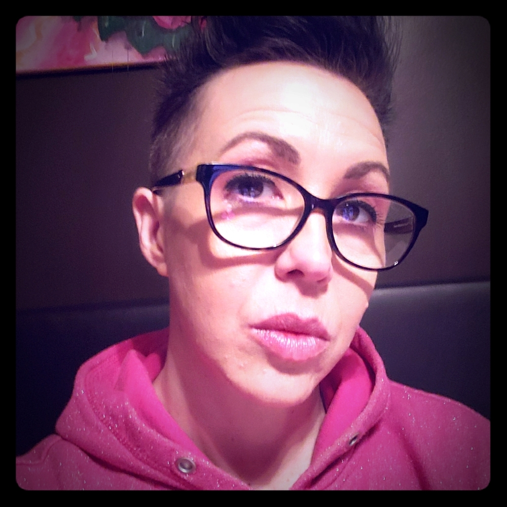 Meet your Posher, Andrea